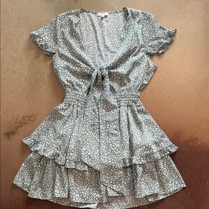 Luxxel Green Cheetah Print Tie-Front Dress Size Small Women’s Summer Elegant